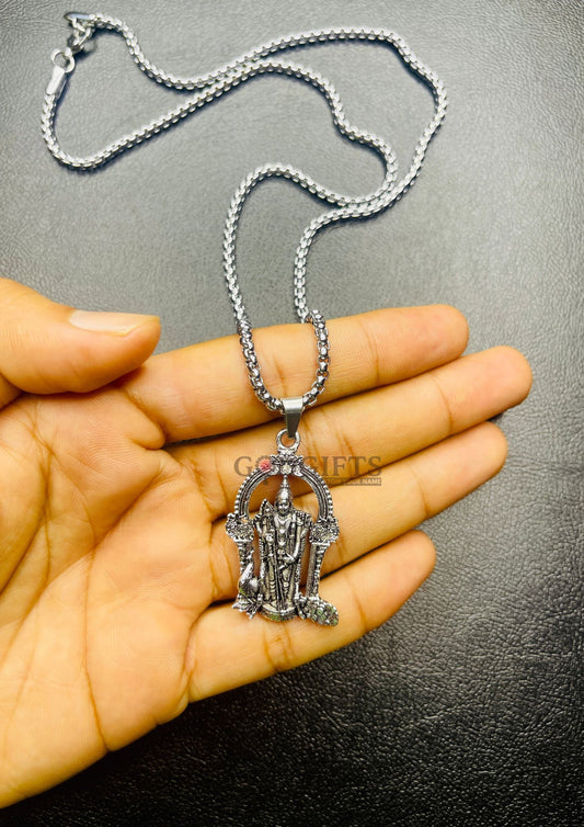 ๐๐ฎ๐ซ๐ฎ๐ ๐๐ง ๐๐จ๐ซ๐ ๐๐๐ง๐๐๐ง๐ญ ๐ฐ๐ข๐ญ๐ก ๐๐ข๐ฅ๐ฏ๐๐ซ ๐๐ก๐๐ข๐ง