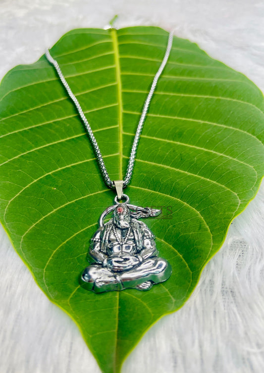 ๐๐๐ซ๐ฎ๐ญ๐ข ๐๐๐ง๐๐๐ง ๐๐ข๐ฅ๐ฏ๐๐ซ-๐๐ฅ๐๐ญ๐๐ ๐๐๐ง๐๐๐ง๐ญ ๐ฐ๐ข๐ญ๐ก ๐๐ก๐๐ข๐ง